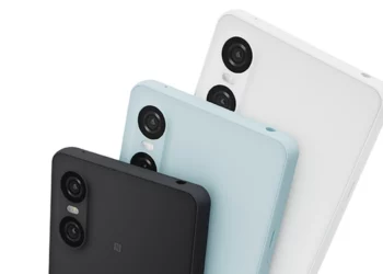 Close-up of Sony Xperia 10 VI: Camera cut down, design still the same - Is it worth upgrading? Close-up of Sony Xperia 10 VI: Camera cut down, design still the same – Is it worth upgrading?