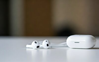 Are iPhone Headphones Good? 2024 Review & Comparison