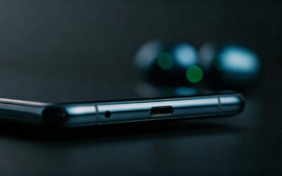 Does the Samsung S25 Have a Headphone Jack? (2025 Guide)