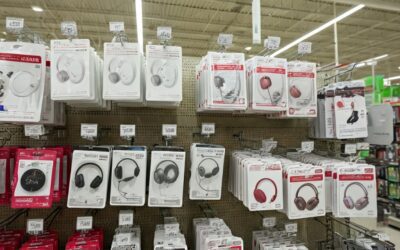 Does Walgreens Sell Headphones? (Brands, Prices & Expert Tips)