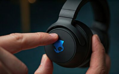 How to Turn On Skullcandy Crusher Headphones (Quick Guide)