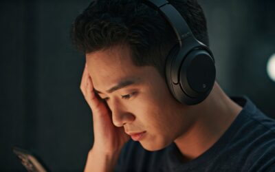 Why Does My Sony Headphones Keep Pausing? (7 Fast Fixes)